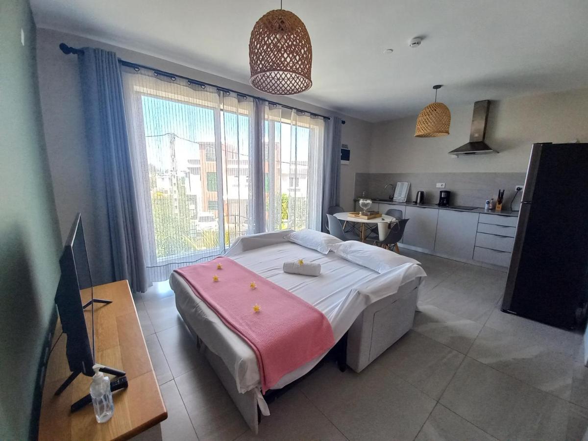 Bois Mapou Self Catering Apartments Unit 204 Rivière Noire Exteriör bild