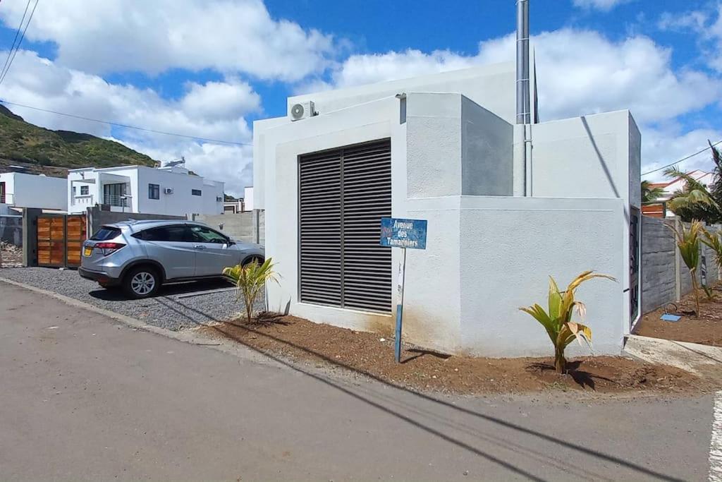 Bois Mapou Self Catering Apartments Unit 204 Rivière Noire Exteriör bild